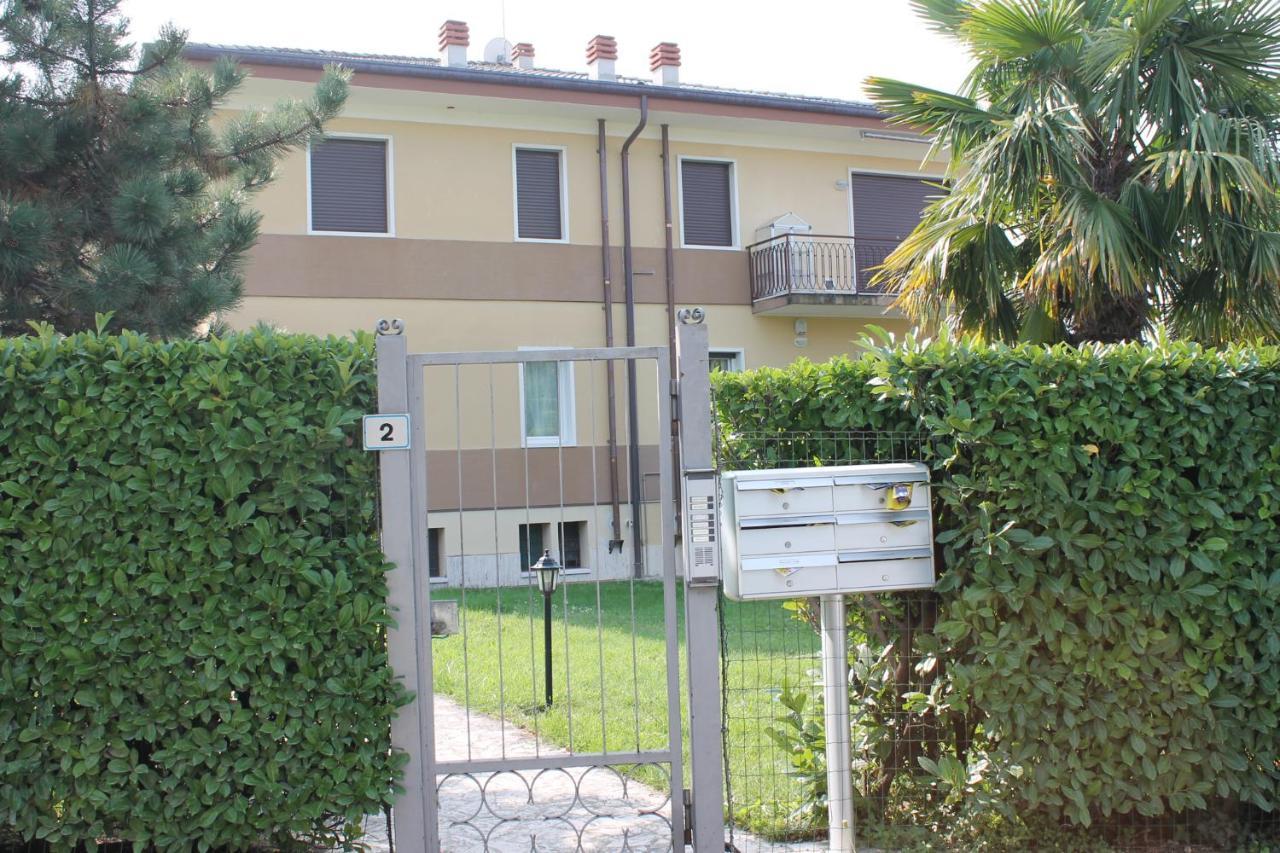 Apartment In Lazise/Gardasee 21949 Exteriör bild